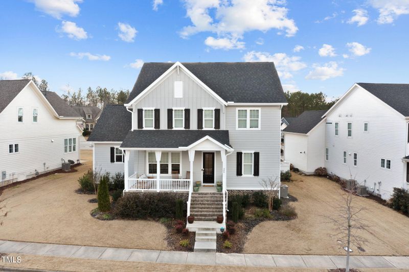 304 Ancient Oaks Dr, Holly Springs, NC 27540