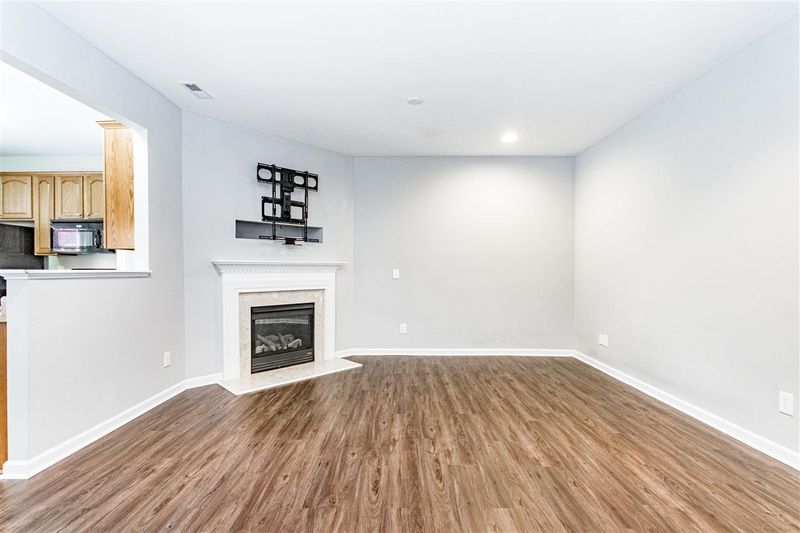 304 Anterbury Dr, Apex, NC 27502