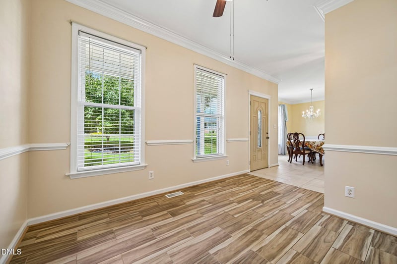 304 Arbor Creek Dr, Holly Springs, NC 27540
