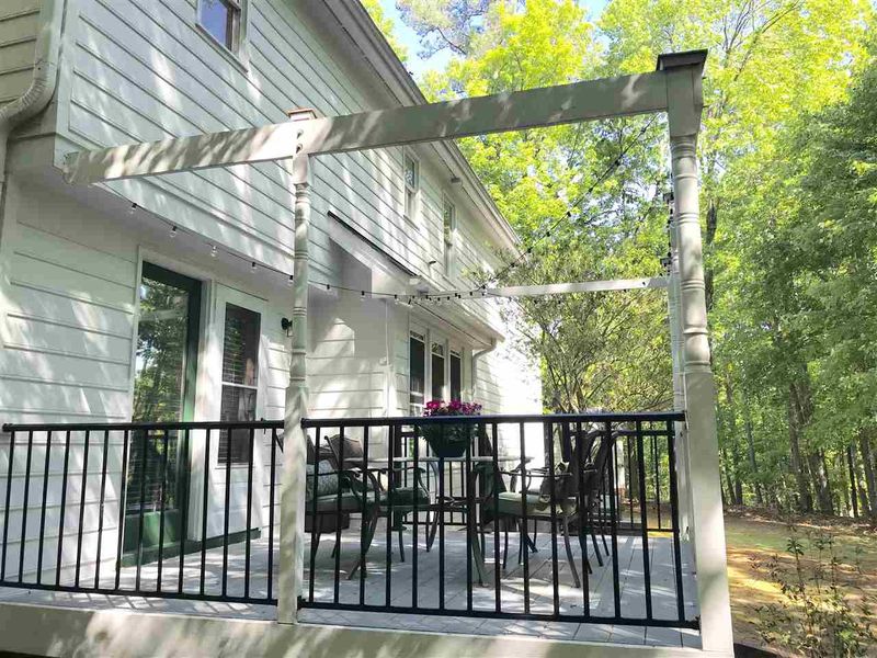304 Ash Ct, Holly Springs, NC 27540