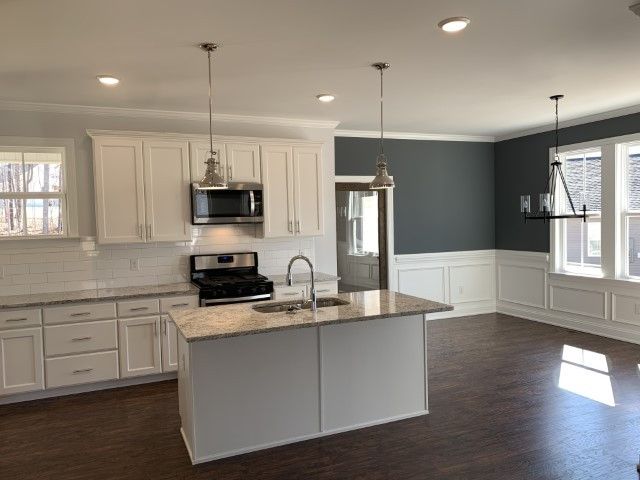 304 Ashley Woods Ct #48, Clayton, NC 27527