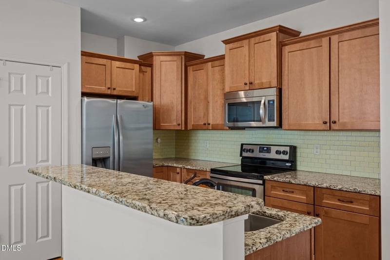 304 Baucom St, Apex, NC 27502
