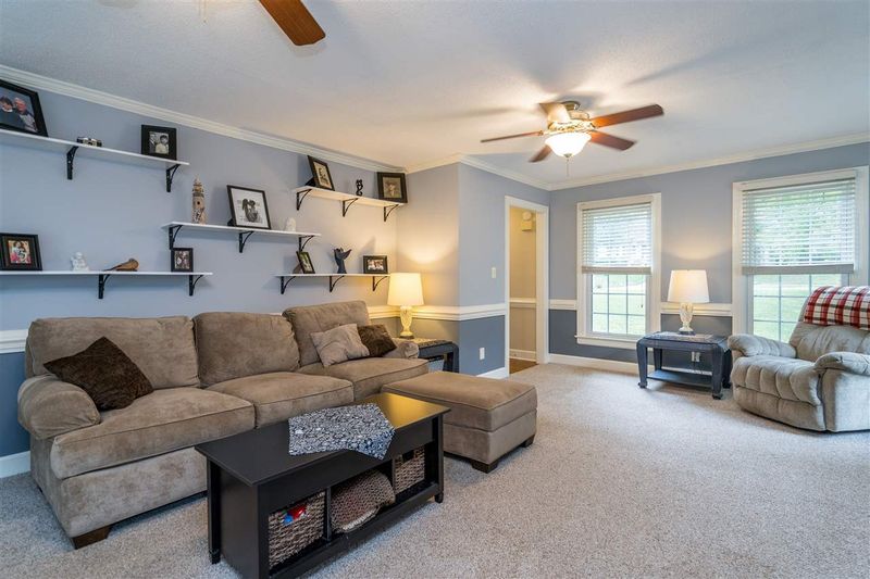 304 Bayoak Dr, Cary, NC 27513