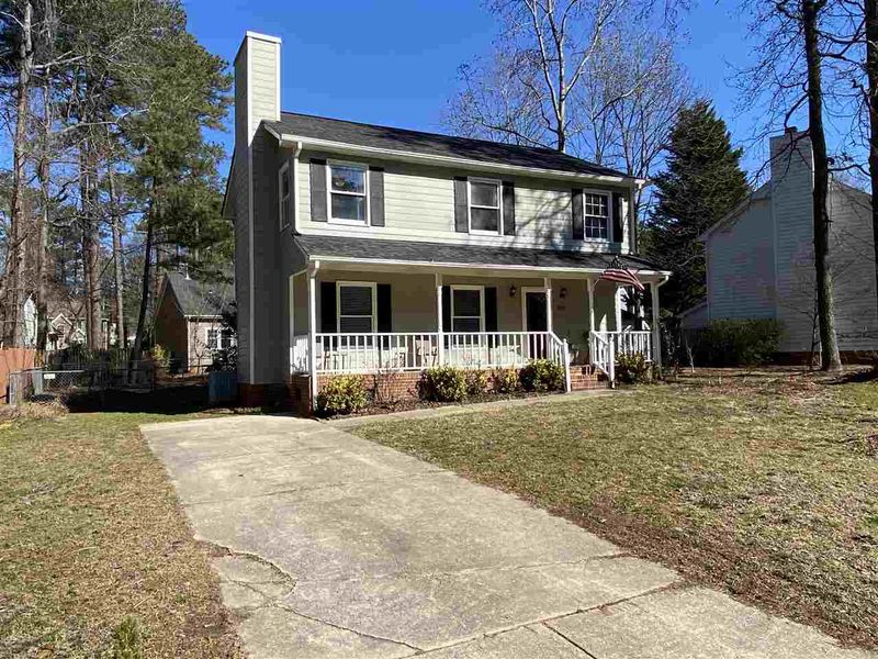 304 Bentpine Dr, Raleigh, NC 27603