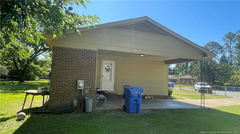 304 Bighorn Dr, Fayetteville, NC 28303