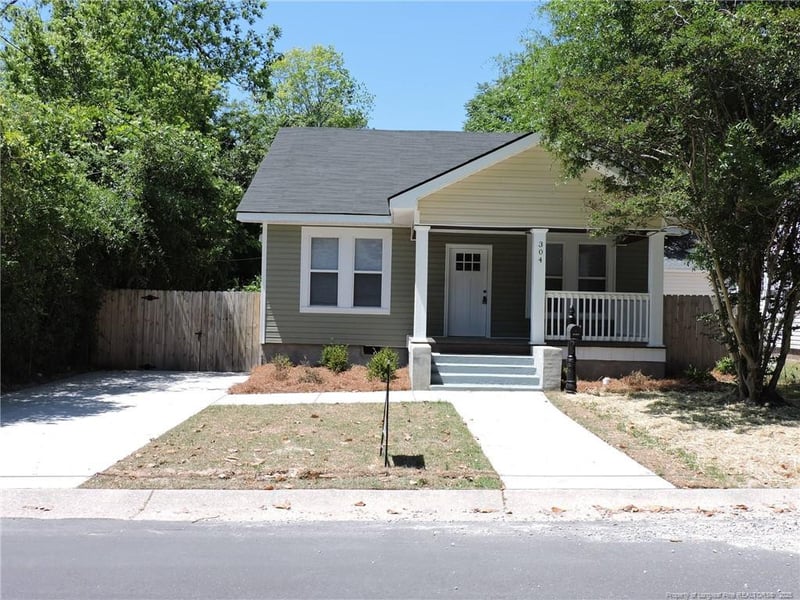 304 Bryan St, Fayetteville, NC 28305