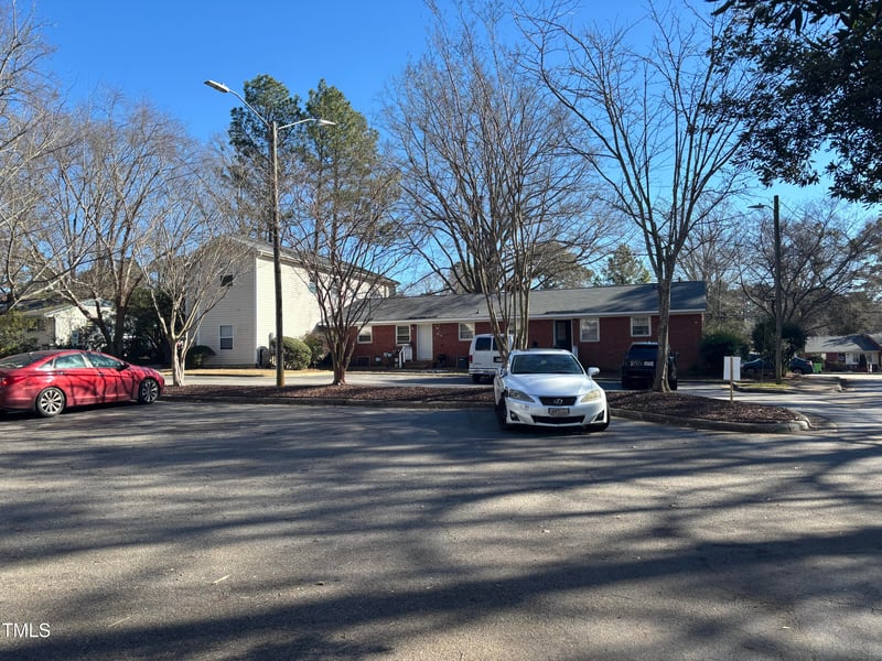304 Buck Jones Rd, Raleigh, NC 27606