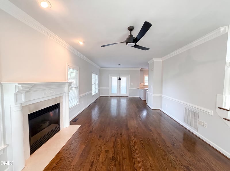 304 Cameronwood Dr, Fuquay Varina, NC 27526