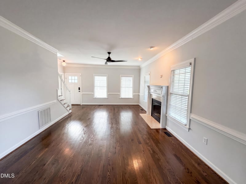304 Cameronwood Dr, Fuquay Varina, NC 27526