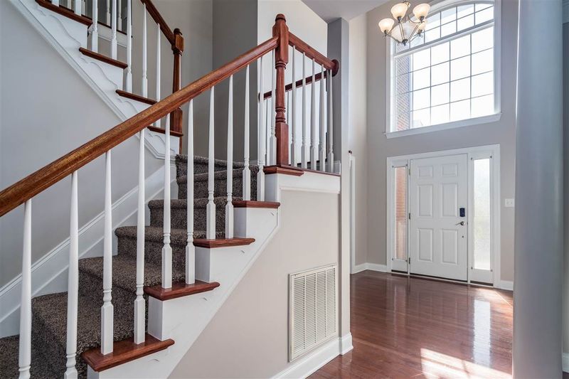 304 Casey Brook Ct, Cary, NC 27519