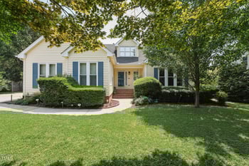 304 Cayman Ave, Holly Springs, NC 27540