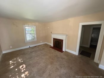 304 Central Dr, Fayetteville, NC 28301