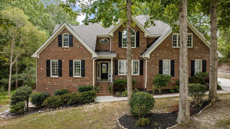 304 Cherry Laurel Dr, Clayton, NC 27527