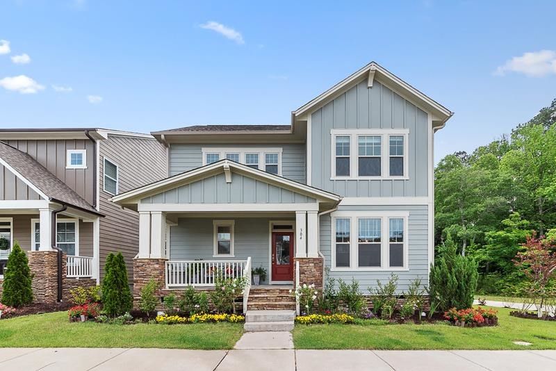 304 Crossland Dr, Chapel Hill, NC 27517
