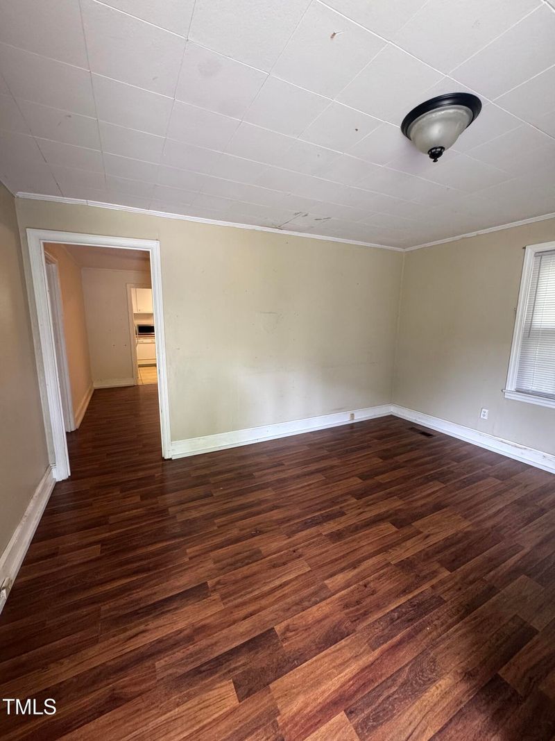304 Culvert St, Apex, NC 27502