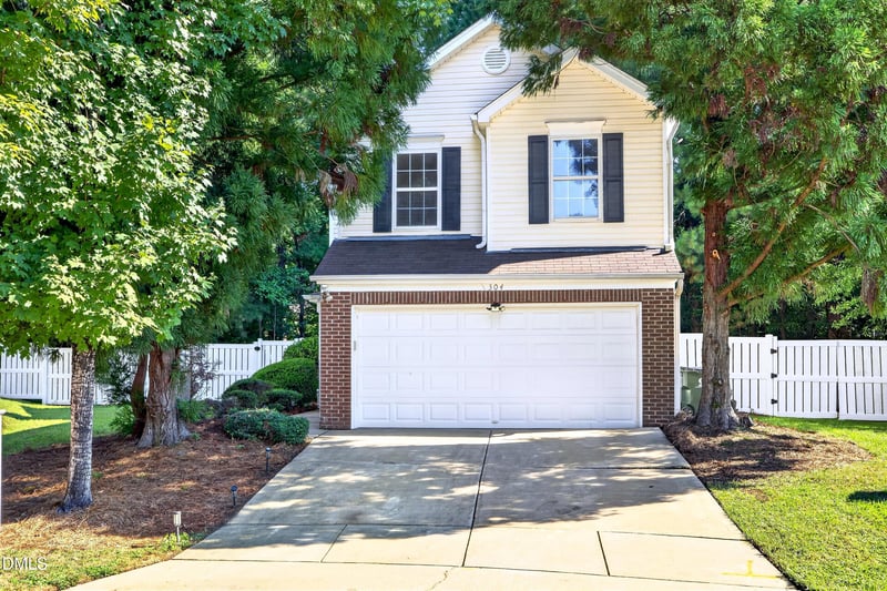 304 Fountain Springs Rd, Holly Springs, NC 27540