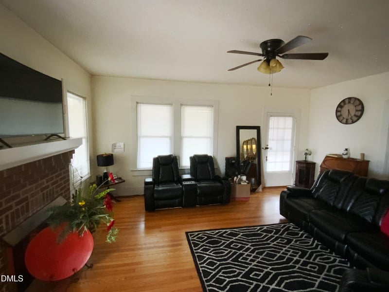 304 Harnett St, Dunn, NC 28334
