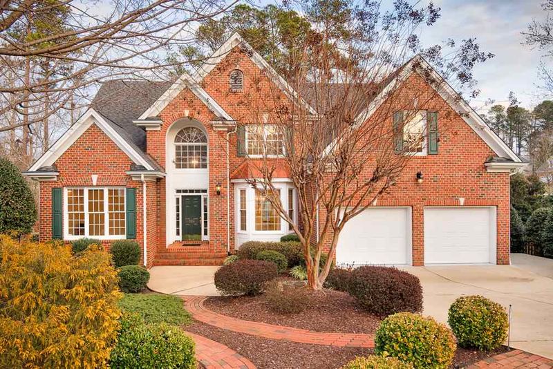 304 Hassellwood Dr, Cary, NC 27518