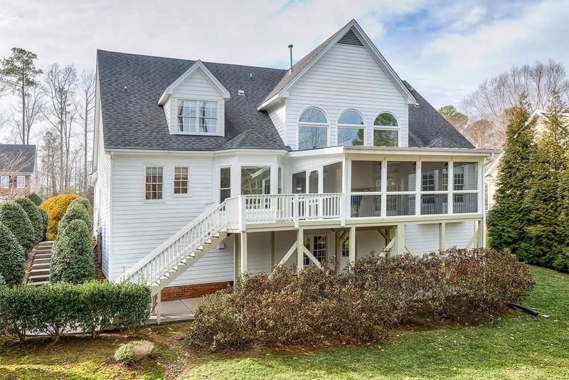 304 Hassellwood Dr, Cary, NC 27518
