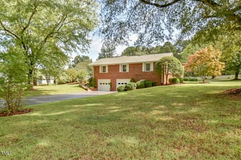 304 Homestead Rd, Chapel Hill, NC 27516