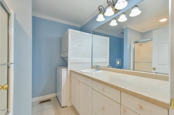 304 Homestead Rd, Chapel Hill, NC 27516