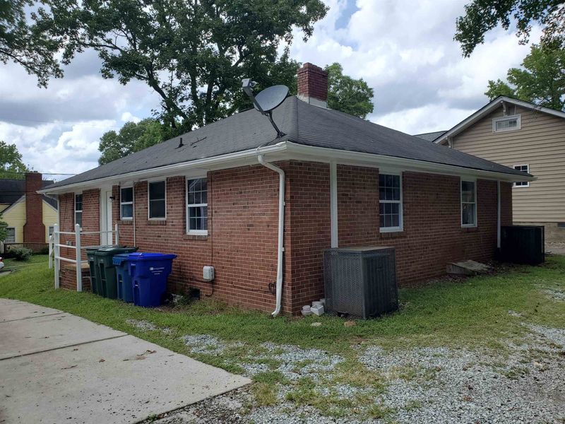 304 N Hyde Park Ave, Durham, NC 27703