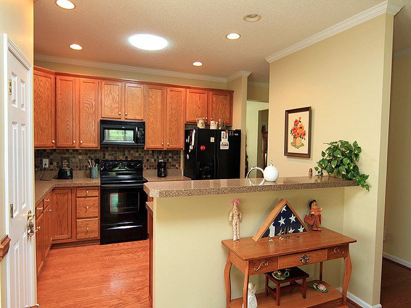 304 Indian Elm Ln, Cary, NC 27519