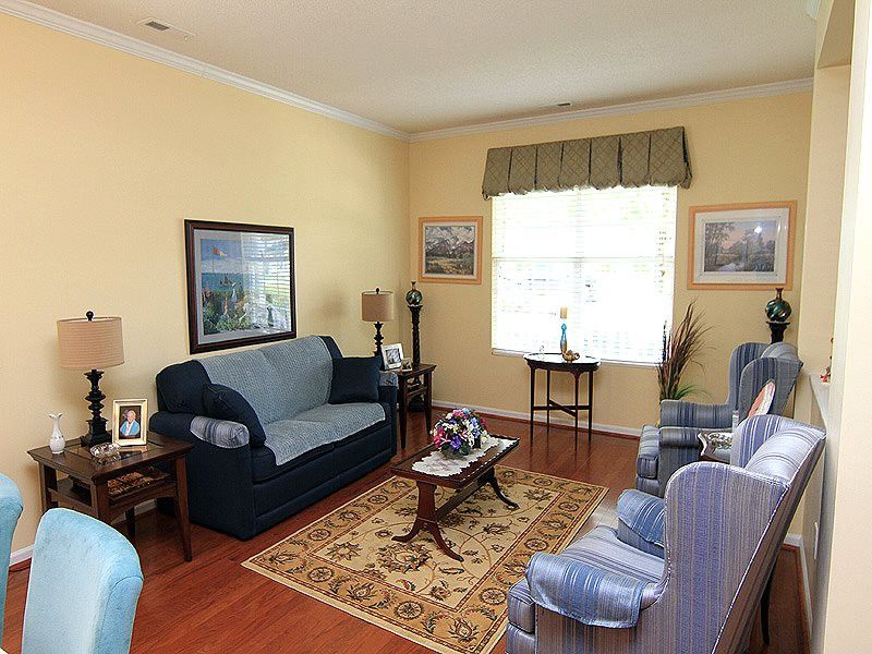 304 Indian Elm Ln, Cary, NC 27519