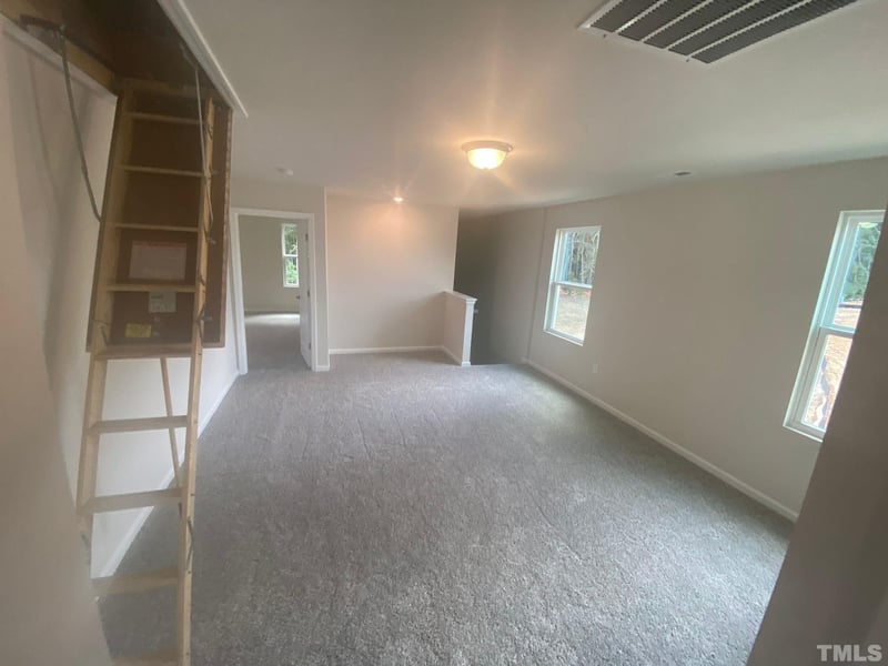 304 Joneshaven Dr, Fuquay Varina, NC 27526