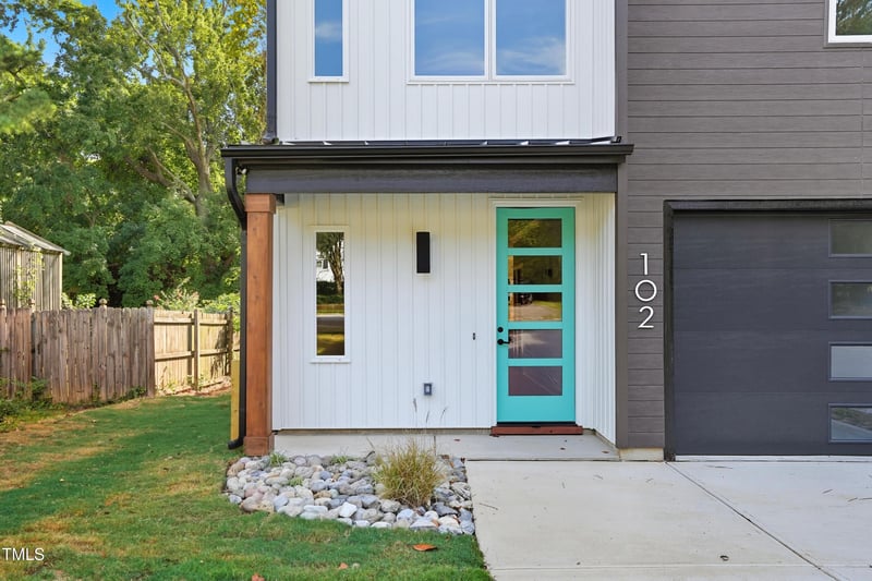 304 King Charles Rd #102, Raleigh, NC 27610