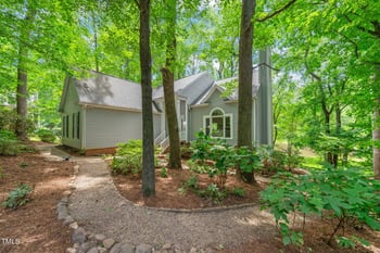 304 Kirkfield Dr, Cary, NC 27518