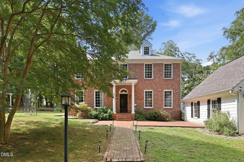 304 Kite Dr, Fuquay Varina, NC 27526