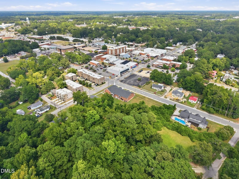 304 Kite Dr, Fuquay Varina, NC 27526