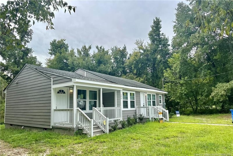 304 Neville St, Fayetteville, NC 28301