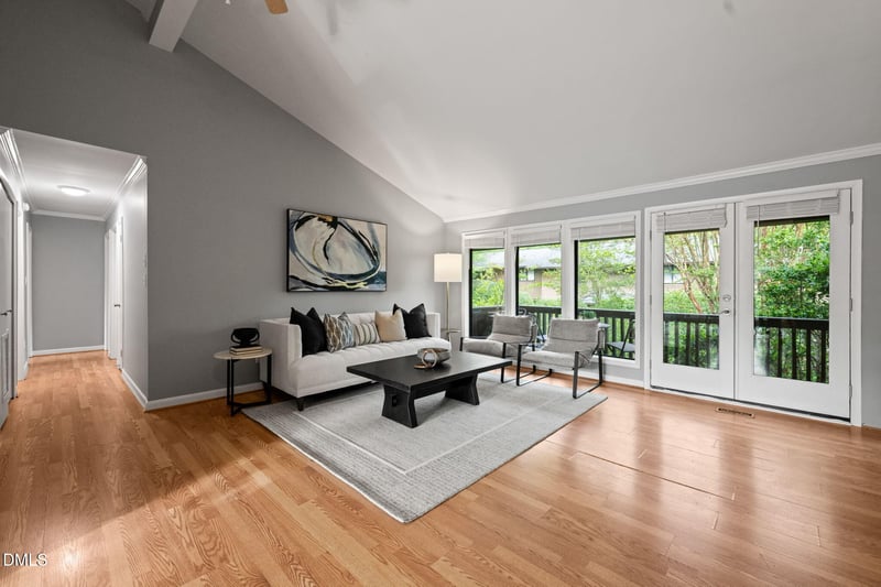 304 Oak Tree Dr, Chapel Hill, NC 27517