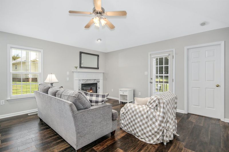304 Occidental Dr, Holly Springs, NC 27540