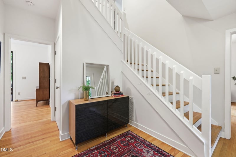 304 Old Forest Creek Dr, Chapel Hill, NC 27514