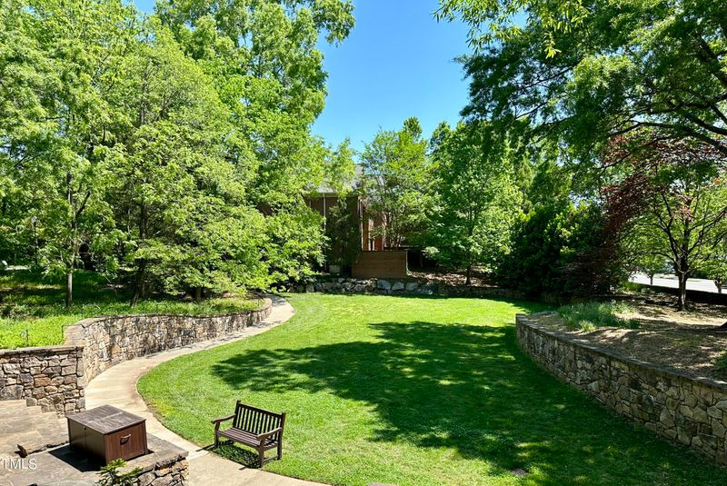 304 Old Franklin Grove Dr, Chapel Hill, NC 27514