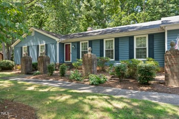 304 Oregon Cir, Cary, NC 27511