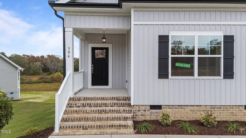 304 Pecan Valley Way, Four Oaks, NC 27524