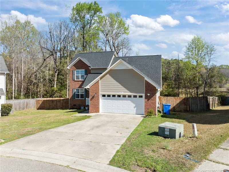304 Peterson Pl, Fayetteville, NC 28301
