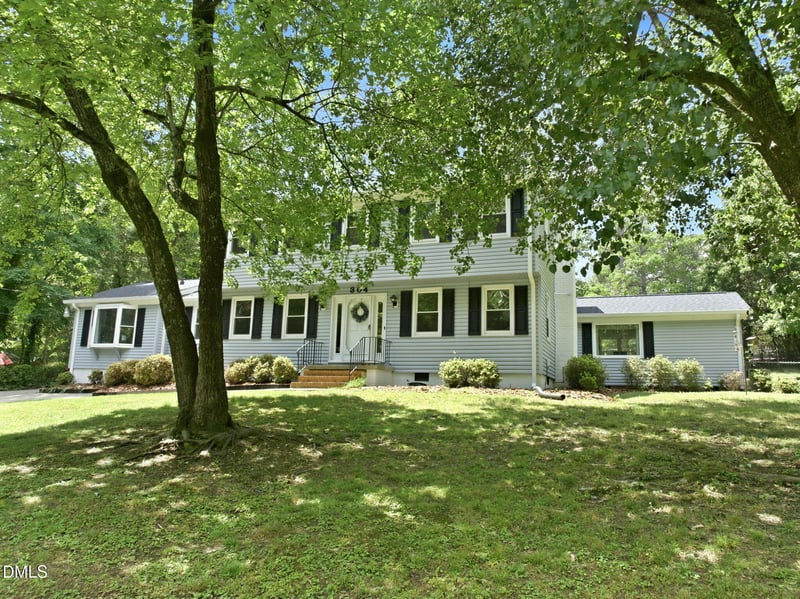 304 Plum Ln, Chapel Hill, NC 27517
