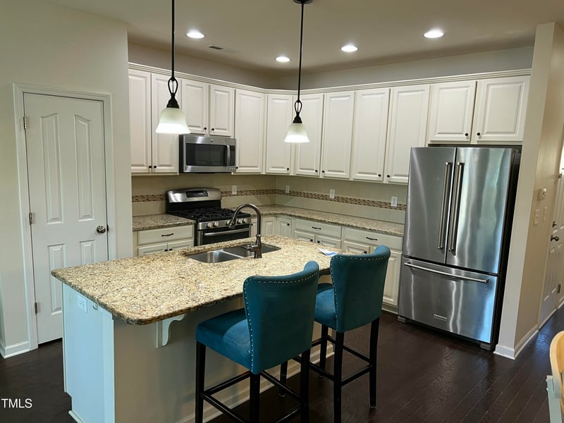 304 Presenteer Trl, Apex, NC 27539