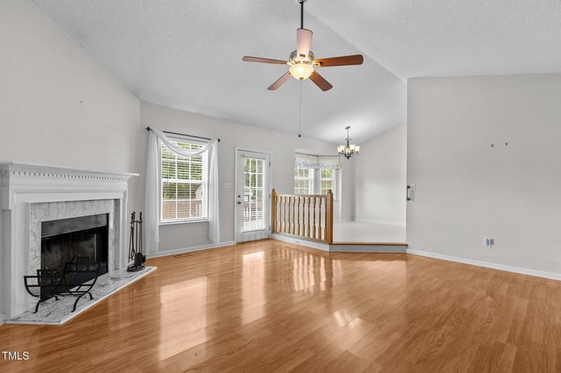 304 Quailwood Dr, Fuquay Varina, NC 27526