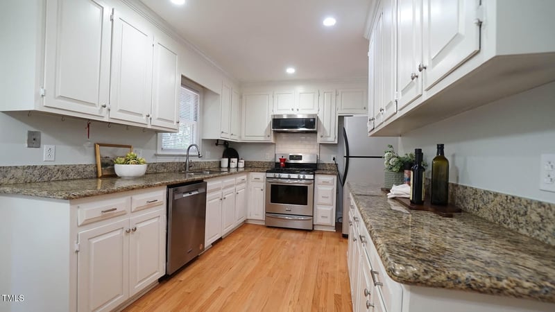 304 Ramblewood Dr, Raleigh, NC 27609