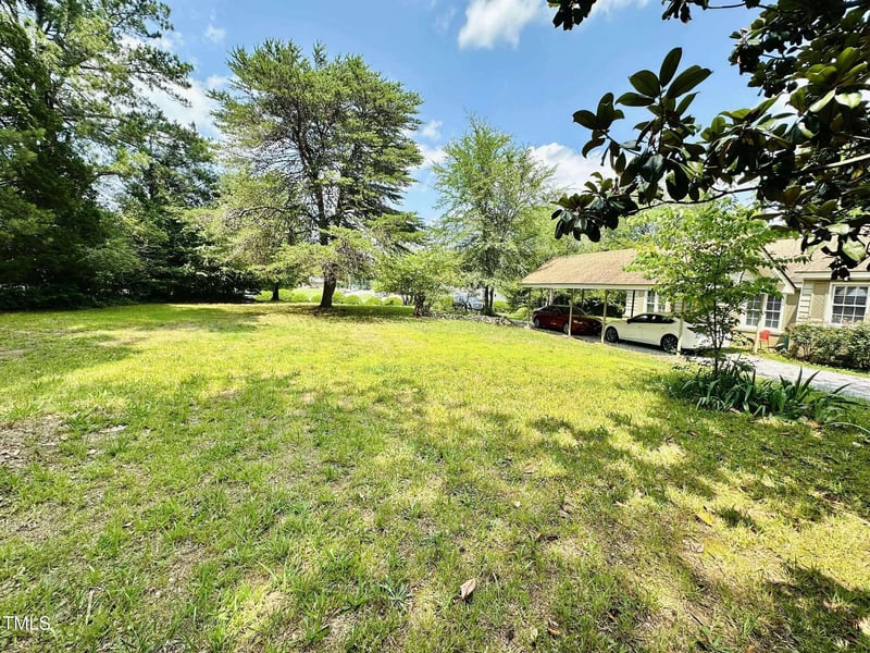 304 Sandalwood Ave, Louisburg, NC 27549