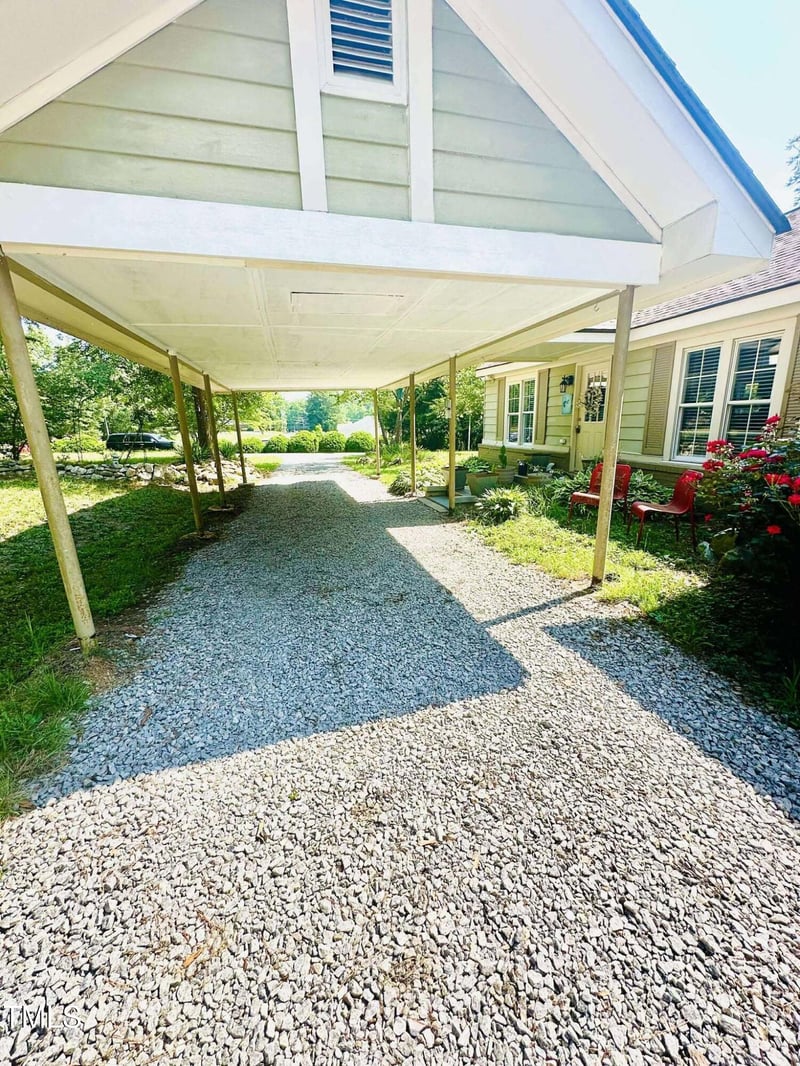304 Sandalwood Ave, Louisburg, NC 27549