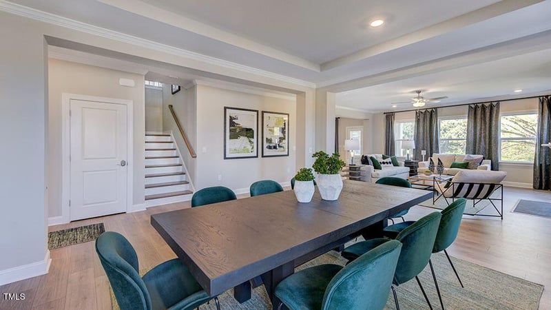 304 Seagraves Creek Ln, Holly Springs, NC 27540