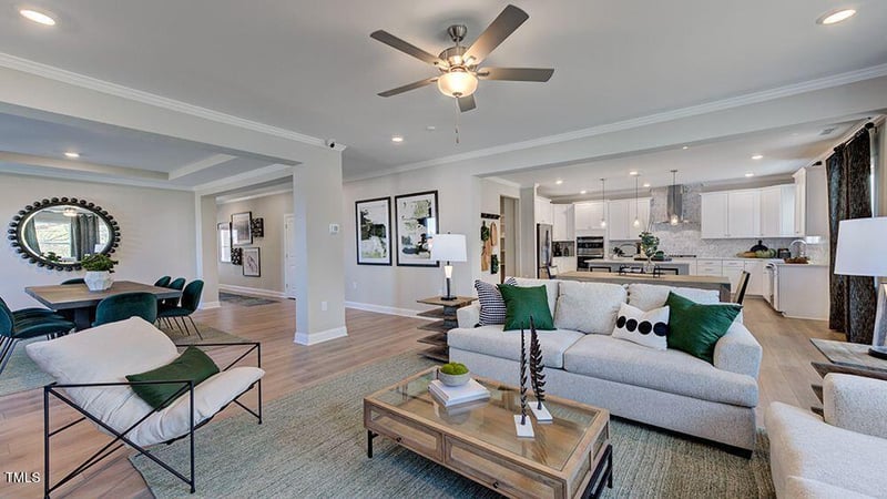 304 Seagraves Creek Ln, Holly Springs, NC 27540