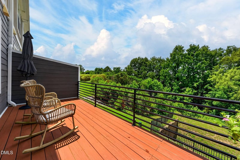 304 Skymont Dr, Holly Springs, NC 27540